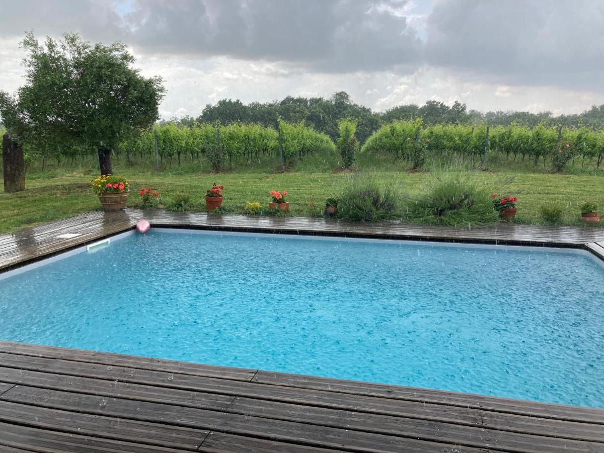 Gite Les Vignes Cravenceres Exterior foto